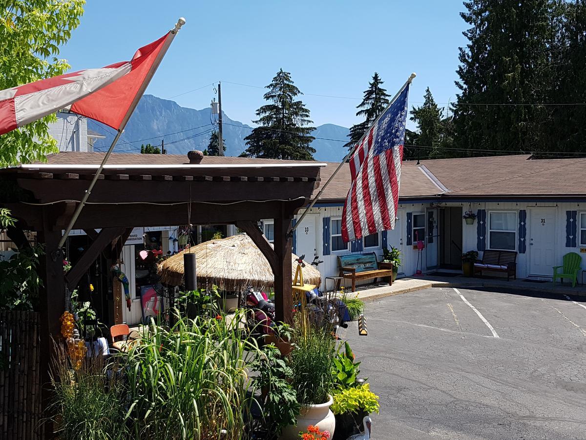 Creston Valley Motel Exterior foto
